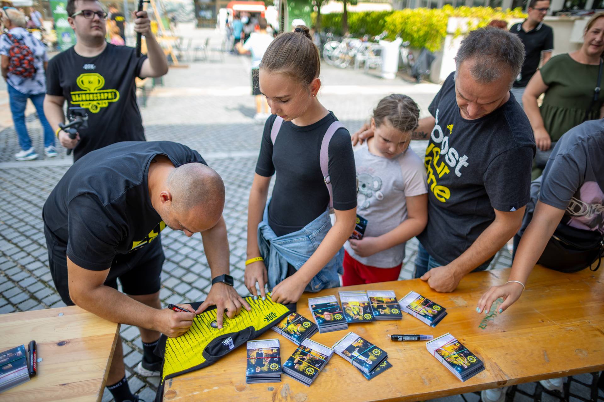 Bajnokok tere 2025 péntek fotó: Mészáros Zsolt