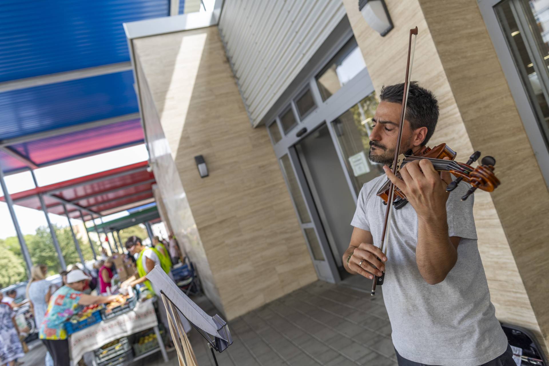 Karneváli termelői piac fotó: Mészáros Zsolt Karneváli termelői piac fotó: Mészáros Zsolt