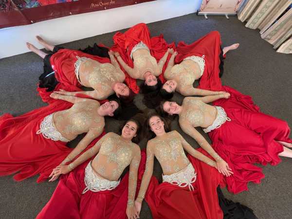 MIRA Orient Art és vendégeik orientális tánc show